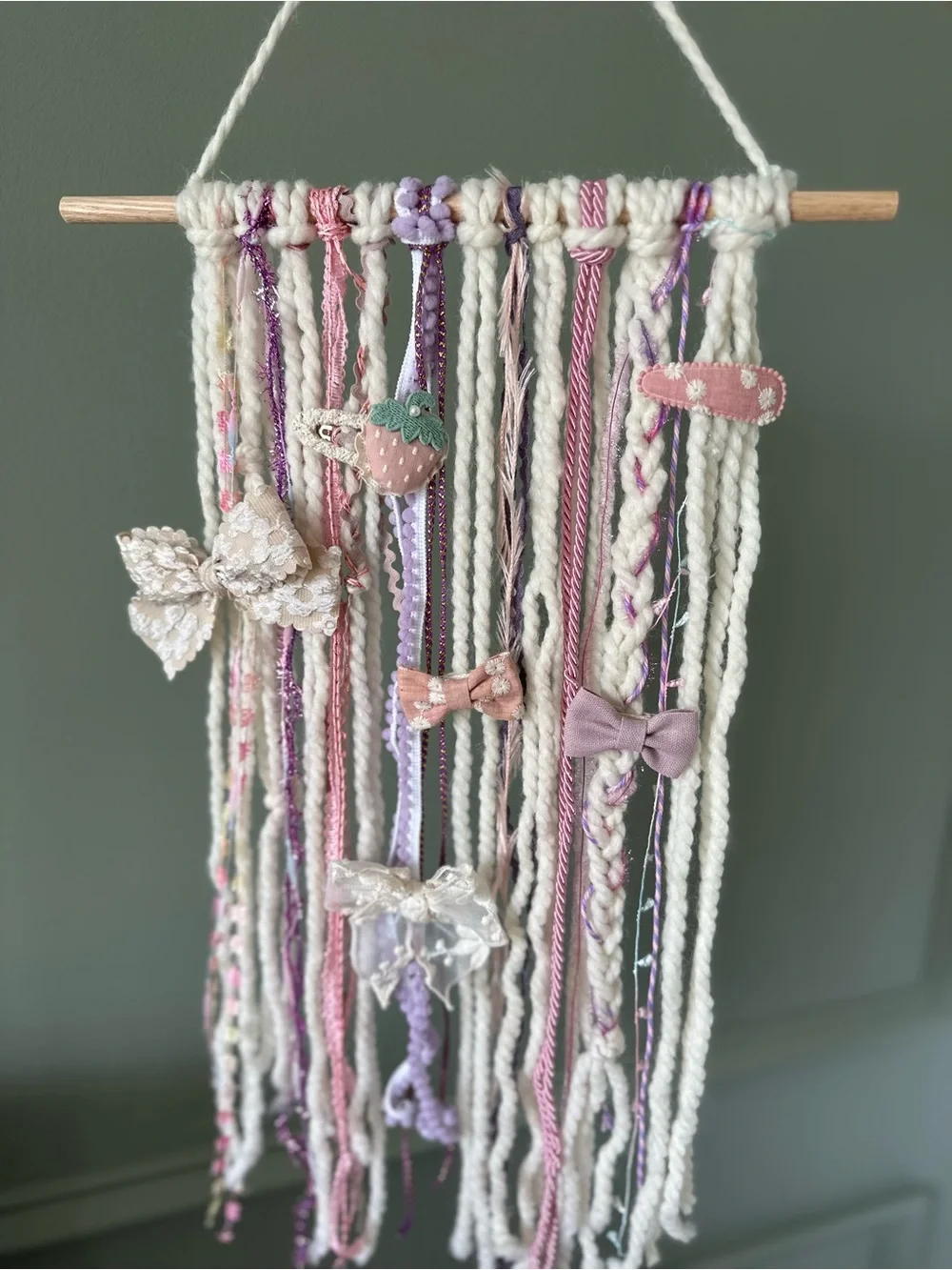 Handmade baby girl nursery wall hanging bow holder and organizer